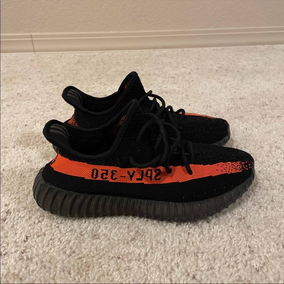 Yeezy 350 v2 main image 5